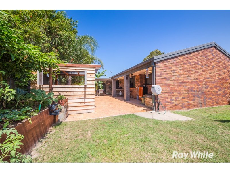 34 Wattle Avenue, Bongaree QLD 4507