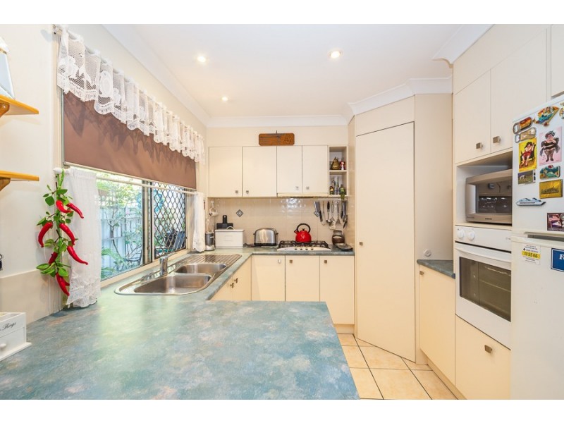 3/5 Ferguson Avenue, Bongaree QLD 4507