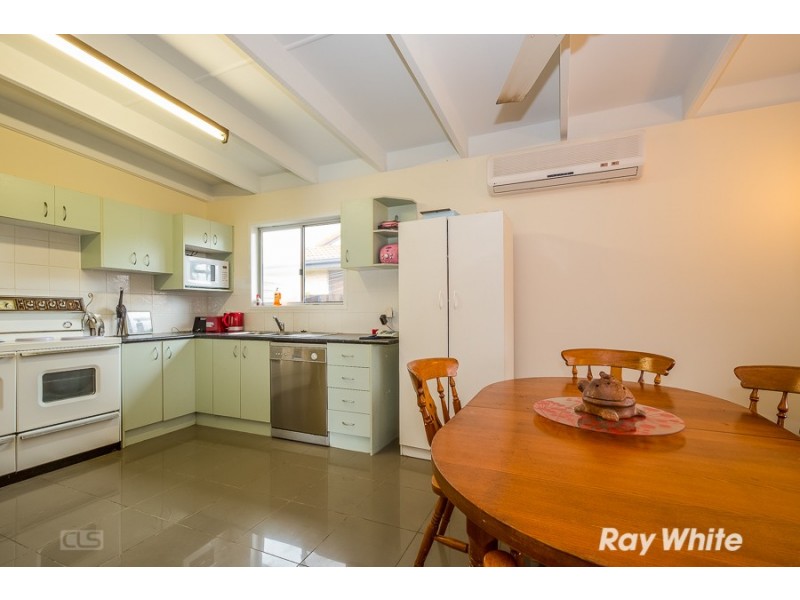 19 Dianthus Avenue, Banksia Beach QLD 4507