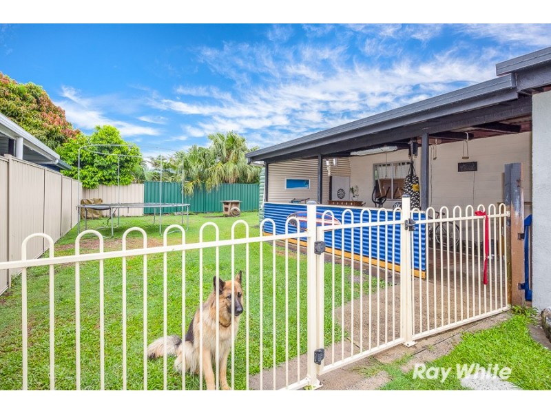 19 Dianthus Avenue, Banksia Beach QLD 4507