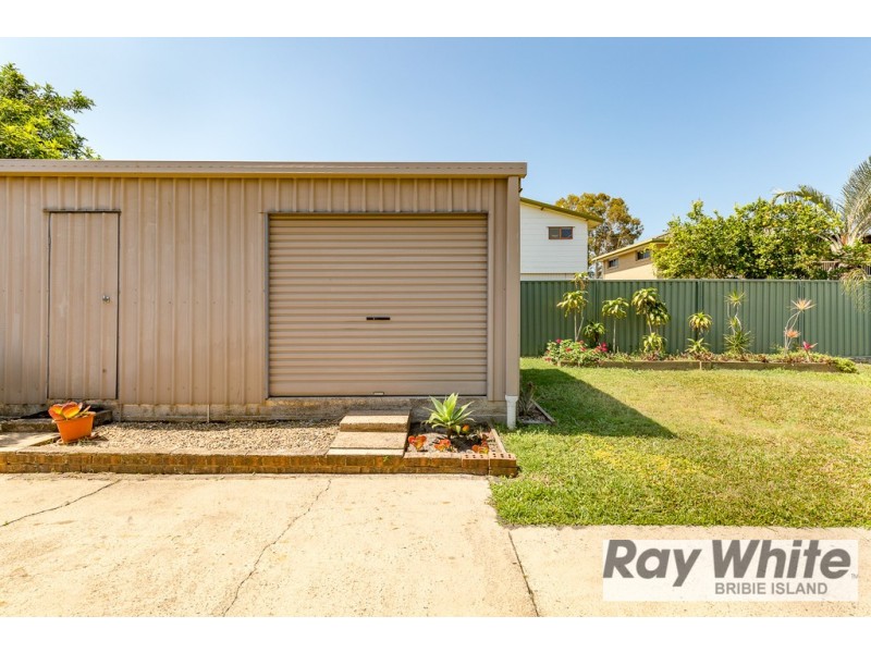 16 Dianthus Avenue, Banksia Beach QLD 4507