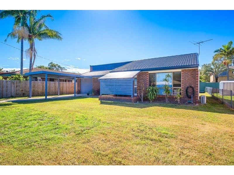 16 Dianthus Avenue, Banksia Beach QLD 4507