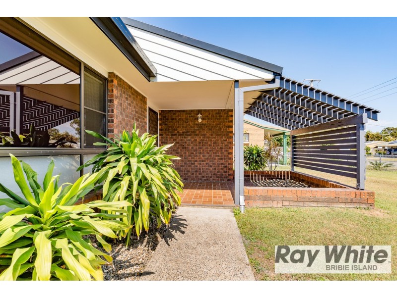 16 Dianthus Avenue, Banksia Beach QLD 4507