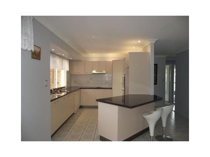 6 Cutter Court, Banksia Beach QLD 4507