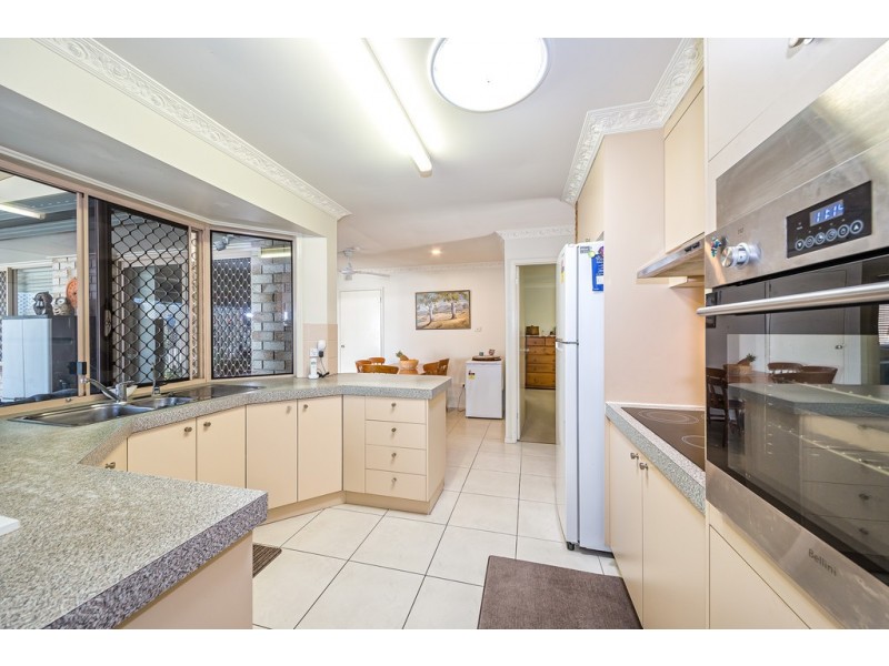 19 Sunderland Drive, Banksia Beach QLD 4507