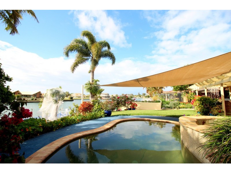 19 Dolphin Drive, Bongaree QLD 4507