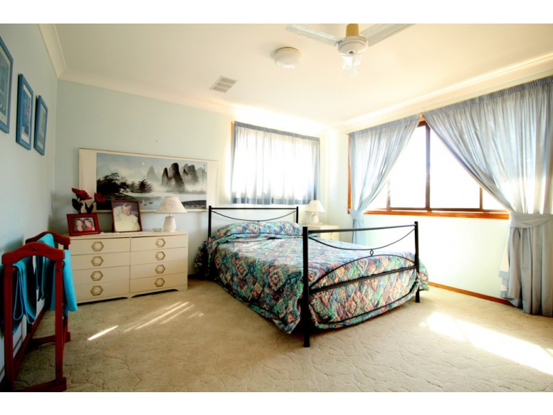 19 Dolphin Drive, Bongaree QLD 4507