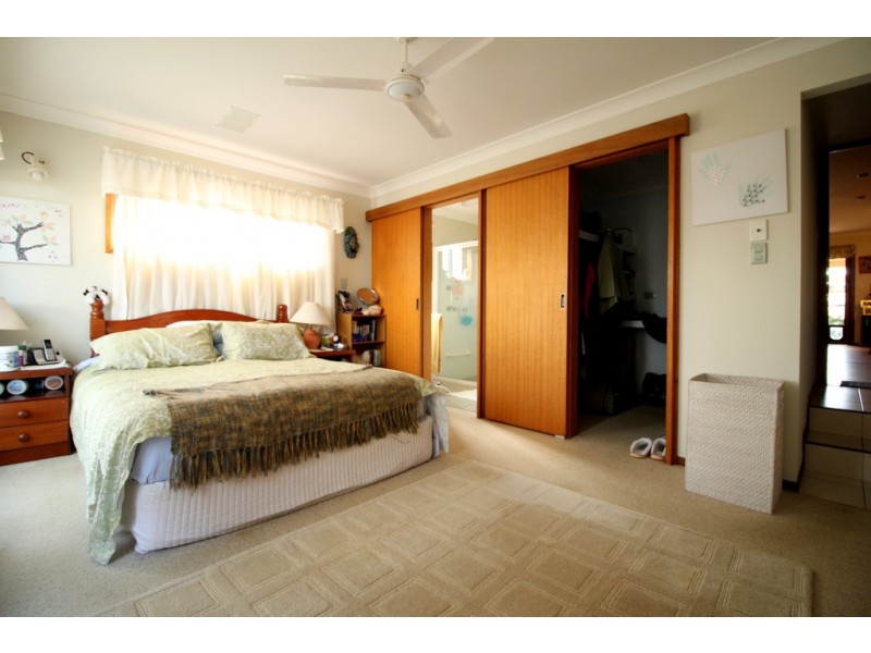 19 Dolphin Drive, Bongaree QLD 4507