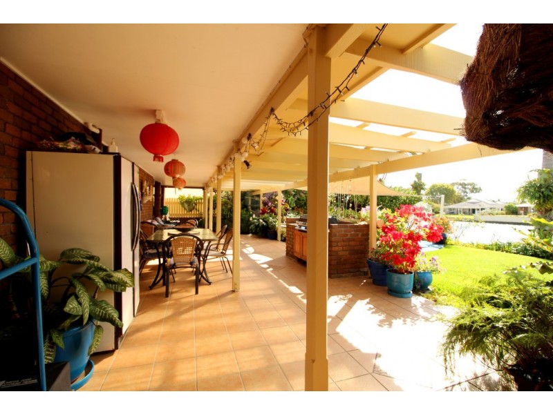 19 Dolphin Drive, Bongaree QLD 4507