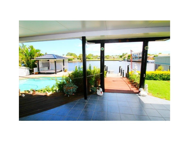 29 Dolphin Drive, Bongaree QLD 4507