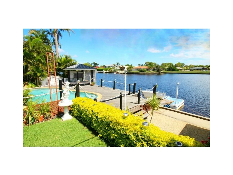 29 Dolphin Drive, Bongaree QLD 4507