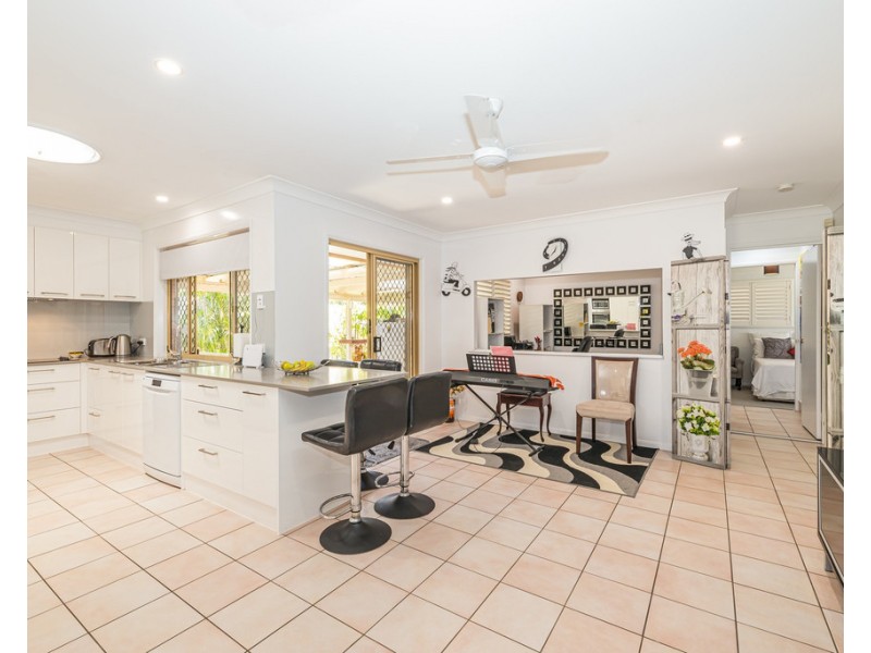 54 Dolphin Drive, Bongaree QLD 4507