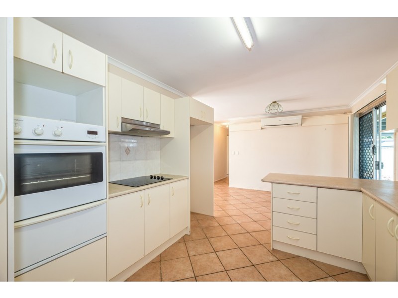 40 Emu Walk, Bongaree QLD 4507