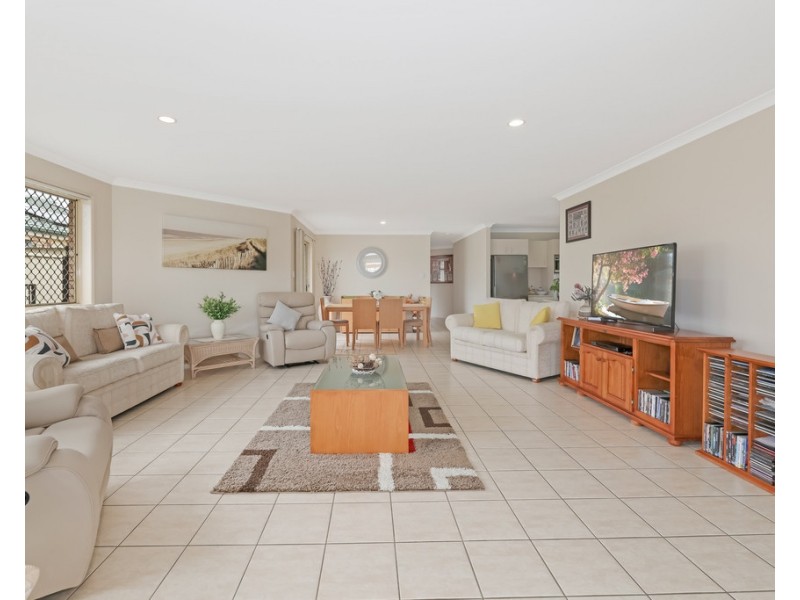 1/34 Hoya Crescent, Bongaree QLD 4507