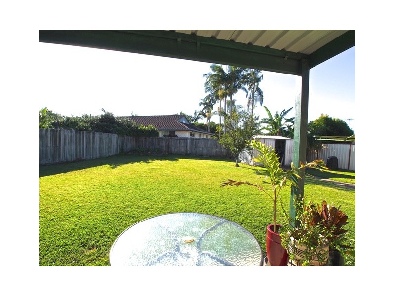 10 Skiff Court, Banksia Beach QLD 4507