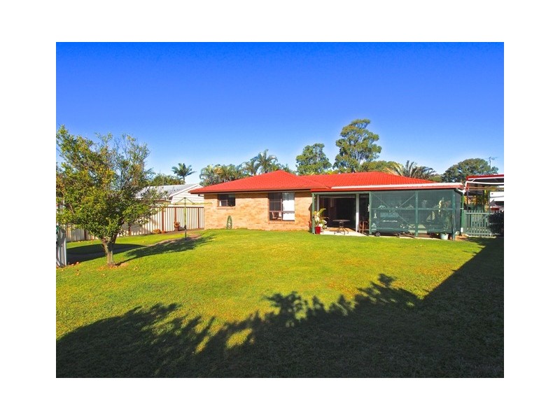 10 Skiff Court, Banksia Beach QLD 4507