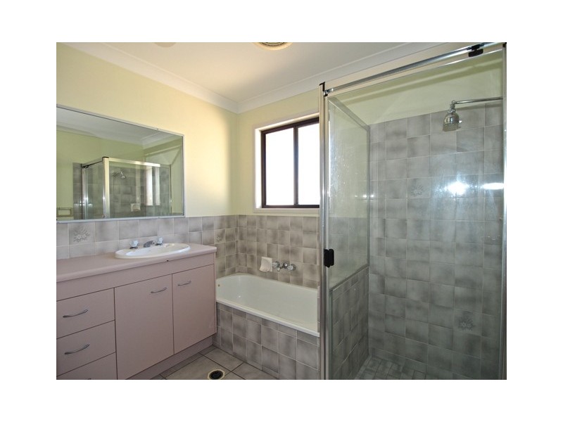 10 Skiff Court, Banksia Beach QLD 4507