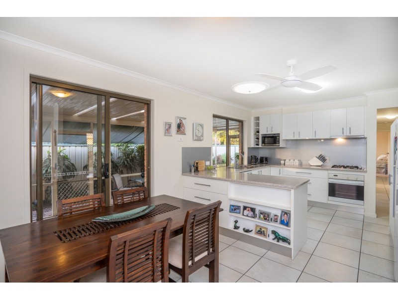 52 Phoenix Avenue, Bongaree QLD 4507