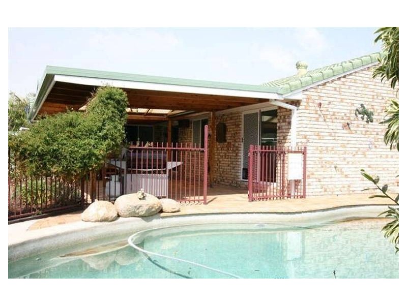 12 Malva Crt, Bongaree QLD 4507