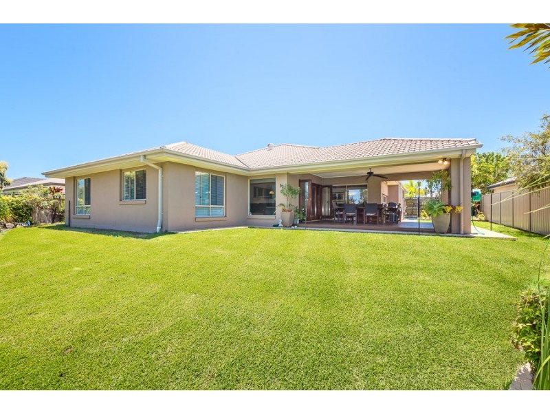 9 Vanillalily Close, Banksia Beach QLD 4507