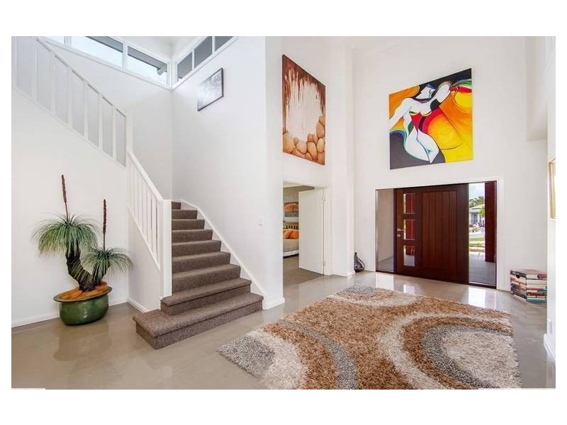 40 Vanillalily Close, Banksia Beach QLD 4507