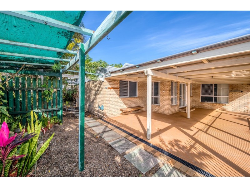 9 Fathom Court, Banksia Beach QLD 4507