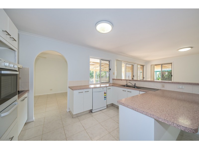 9 Fathom Court, Banksia Beach QLD 4507