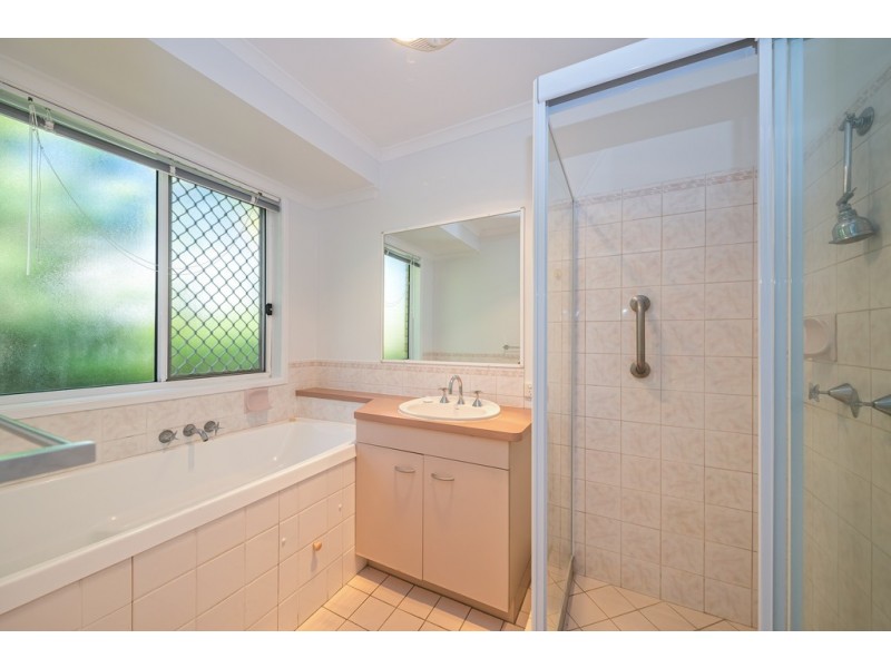 9 Fathom Court, Banksia Beach QLD 4507