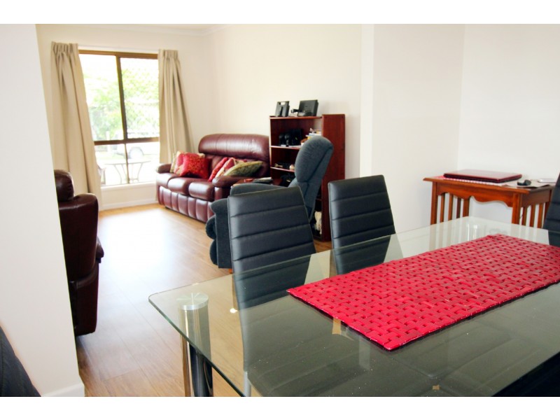 19 Emu Walk, Bongaree QLD 4507