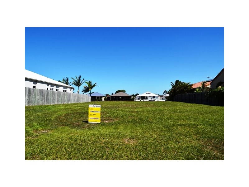 96 Kangaroo Avenue, Bongaree QLD 4507