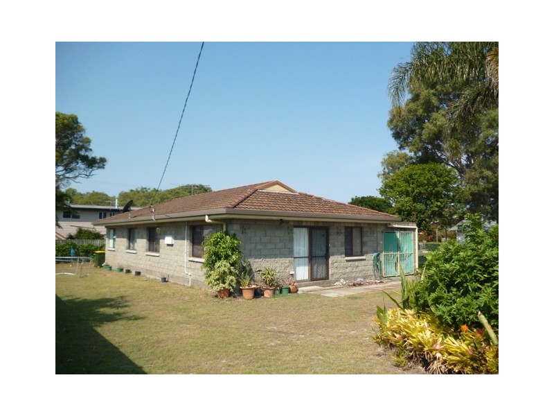 33 Clement Street, Woorim QLD 4507