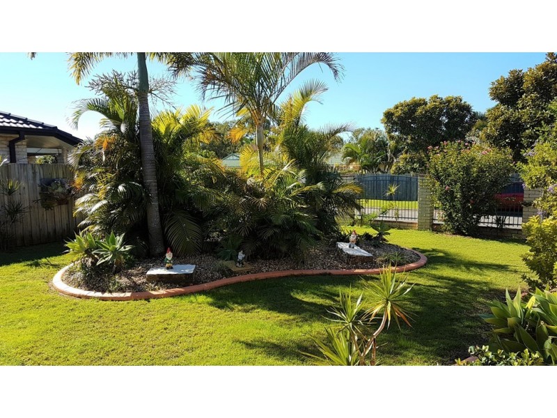 11 Mossman Way, Sandstone Point QLD 4511