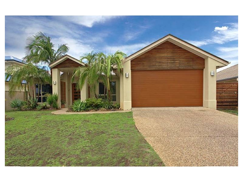 50 Flamingo Drive, Banksia Beach QLD 4507
