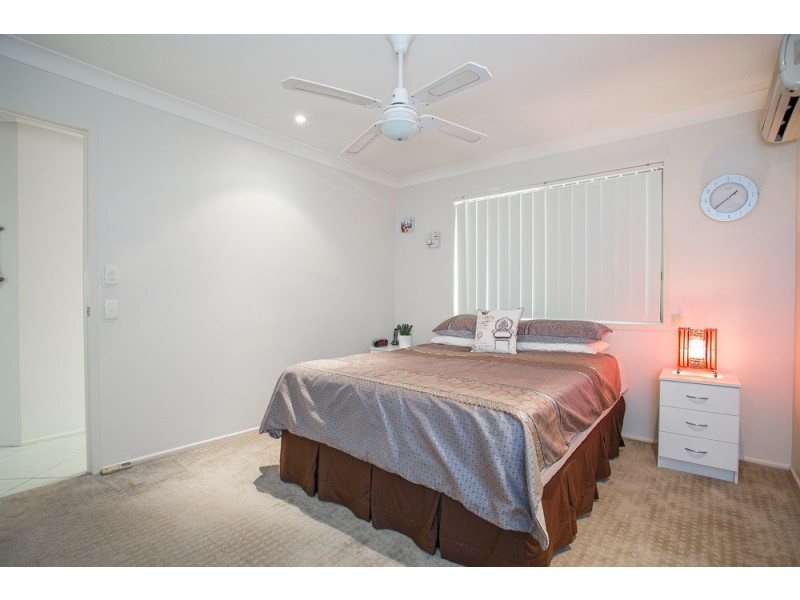 12 Endeavour Drive, Banksia Beach QLD 4507