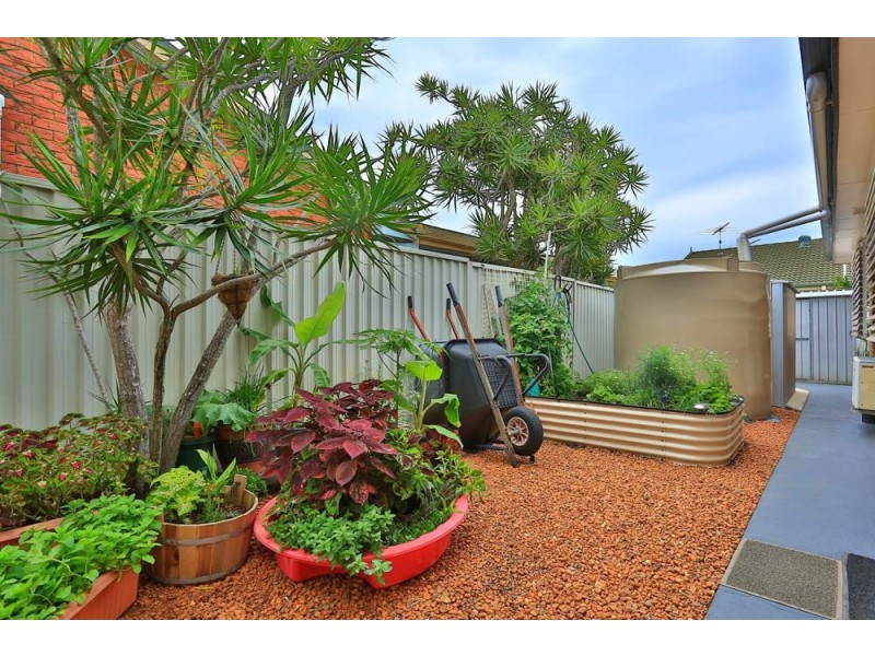 12 Endeavour Drive, Banksia Beach QLD 4507
