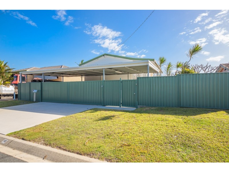 13 Hazell Avenue, Banksia Beach QLD 4507