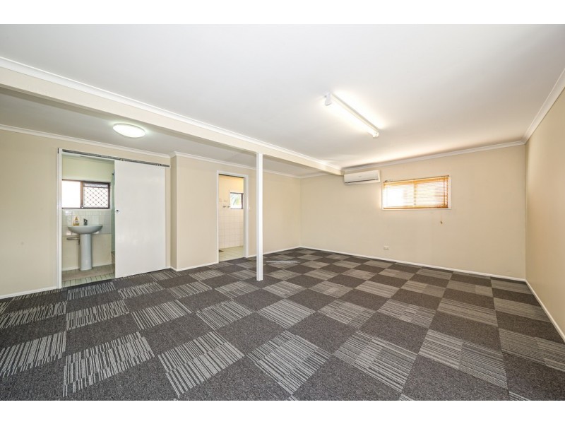 13 Hazell Avenue, Banksia Beach QLD 4507