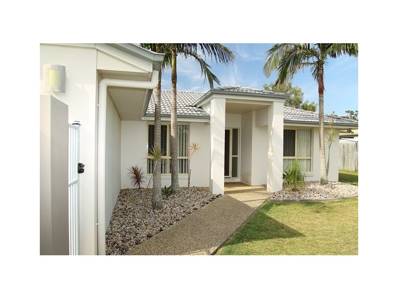 Sandstone Point QLD 4511