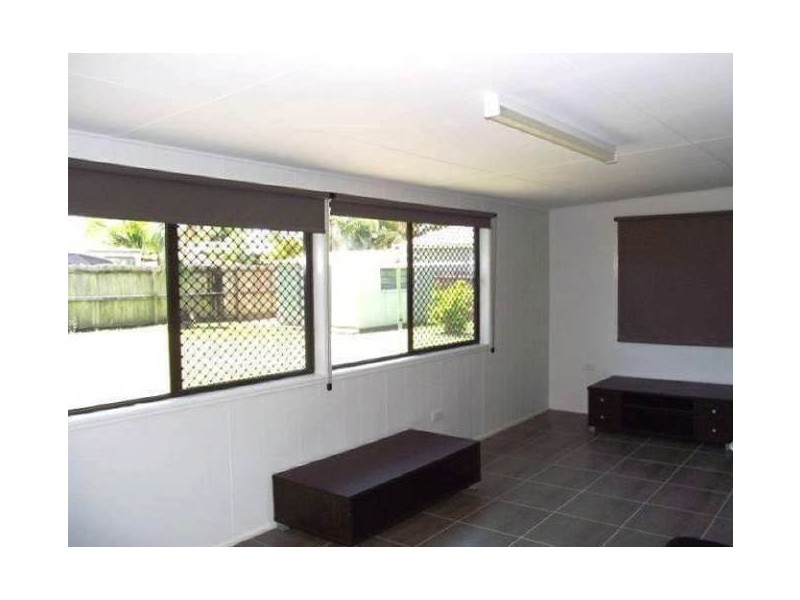 33 Caltowie Avenue, Banksia Beach QLD 4507