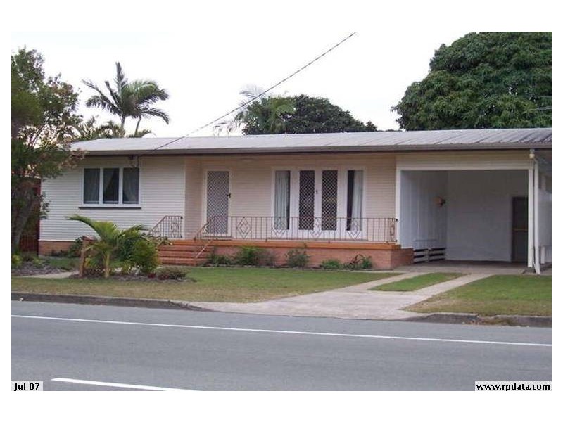 27 Kangaroo Ave, Bongaree QLD 4507