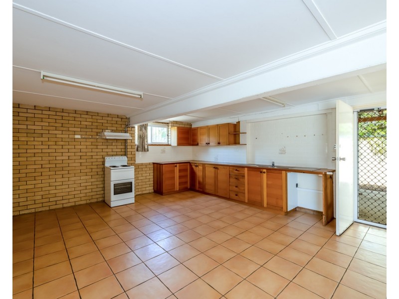 1 Clayton Street, Woorim QLD 4507