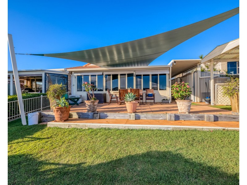 2/71 Phoenix Avenue, Bongaree QLD 4507