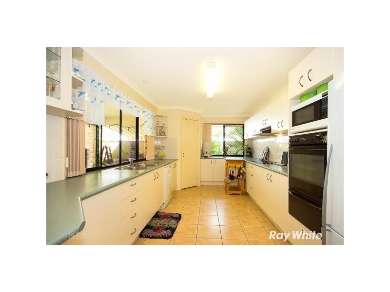 29 Seaforth Street, Sandstone Point QLD 4511
