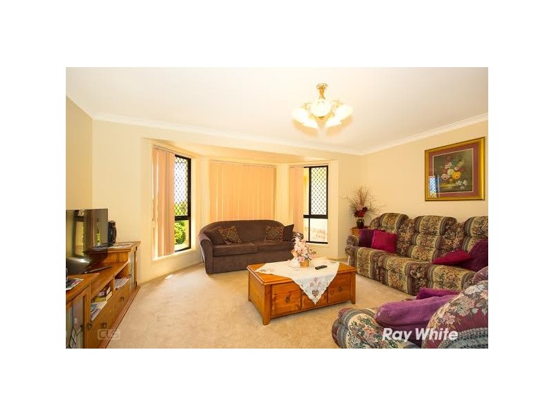 29 Seaforth Street, Sandstone Point QLD 4511