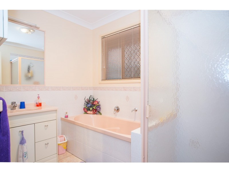54 Voyagers Drive, Banksia Beach QLD 4507