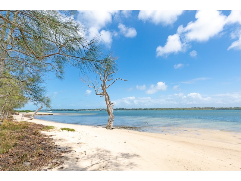 3/155 Sylvan Beach Esplanade, Bellara QLD 4507