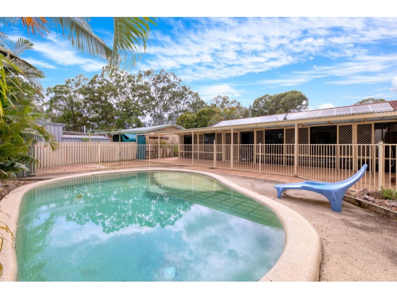 5 Rowan Lane, Ningi QLD 4511