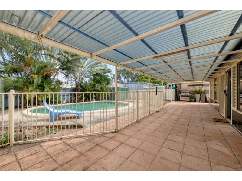 5 Rowan Lane, Ningi QLD 4511