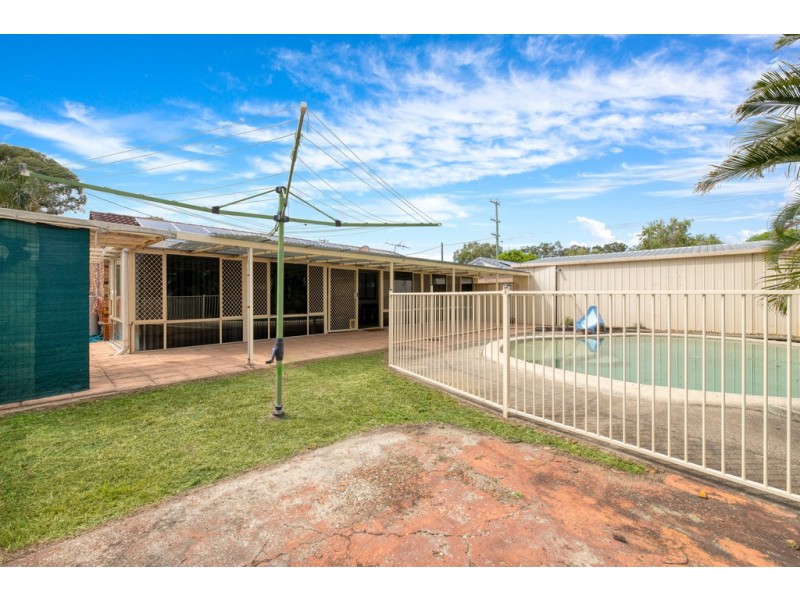 5 Rowan Lane, Ningi QLD 4511