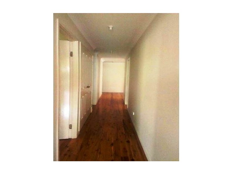 18 Cumming Street, Bongaree QLD 4507